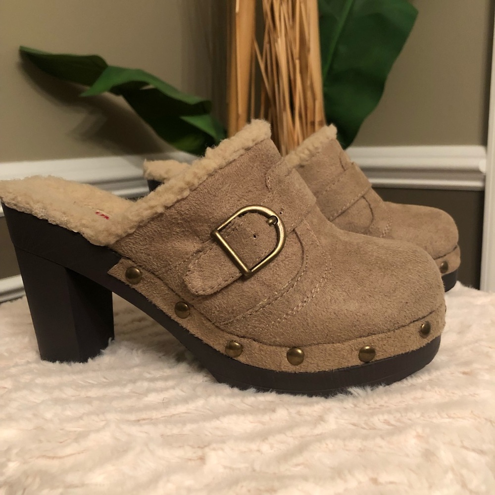 UnionBay Karina Mules Clogs Heels